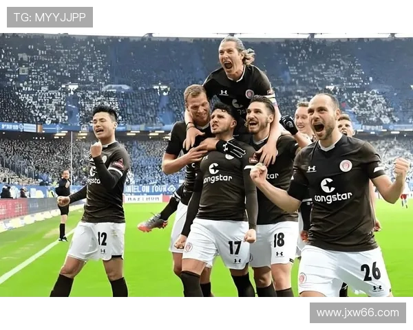 圣保罗与巴竞技激战正酣比分悬念迭起精彩瞬间回顾