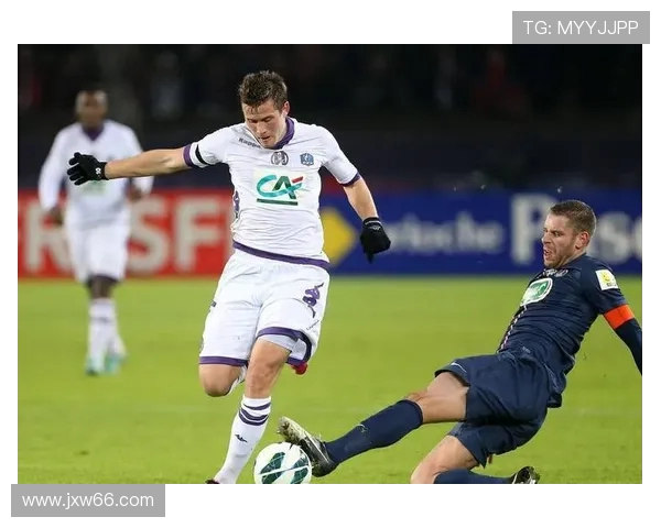 法甲激战尼姆对决图卢兹谁能在主场笑到最后