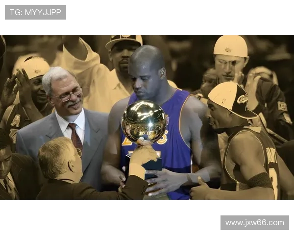 科比在2001年季后赛对阵马刺的精彩表现与历史意义分析