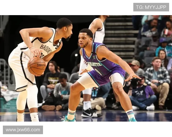 篮网与76人激战正酣谁能在这场对决中笑到最后