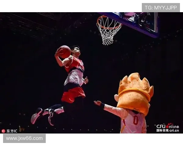 赵岩昊的篮球之路：从青涩少年到CBA明星的成长历程与辉煌成就